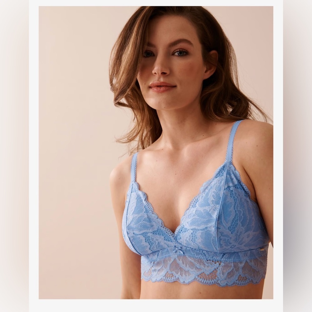 La Vie en Rose Blue Lace Triangle Cup Bralette with Scalloped Trim